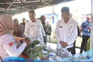 HUT ke-80 RRI, Pemkab Bengkalis Banjiri Warga Dengan Pangan Murah, Sinergi Kuat Pemerintah Dan Media Untuk Rakyat